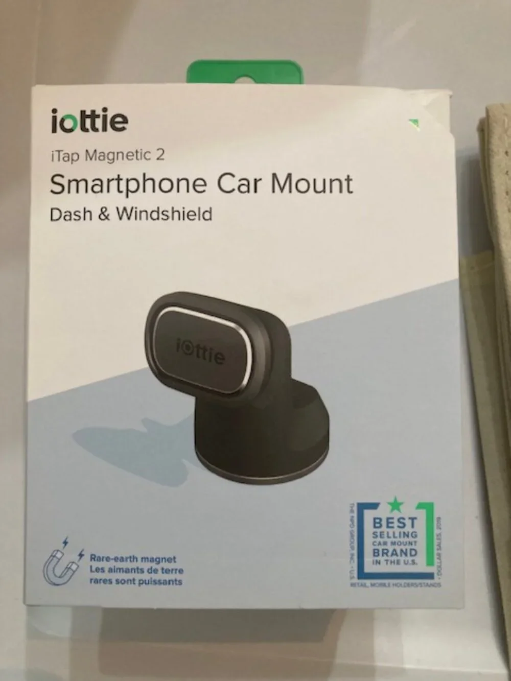 (New) iottie iTap 2 Magnetic Dash and Windshield Mount